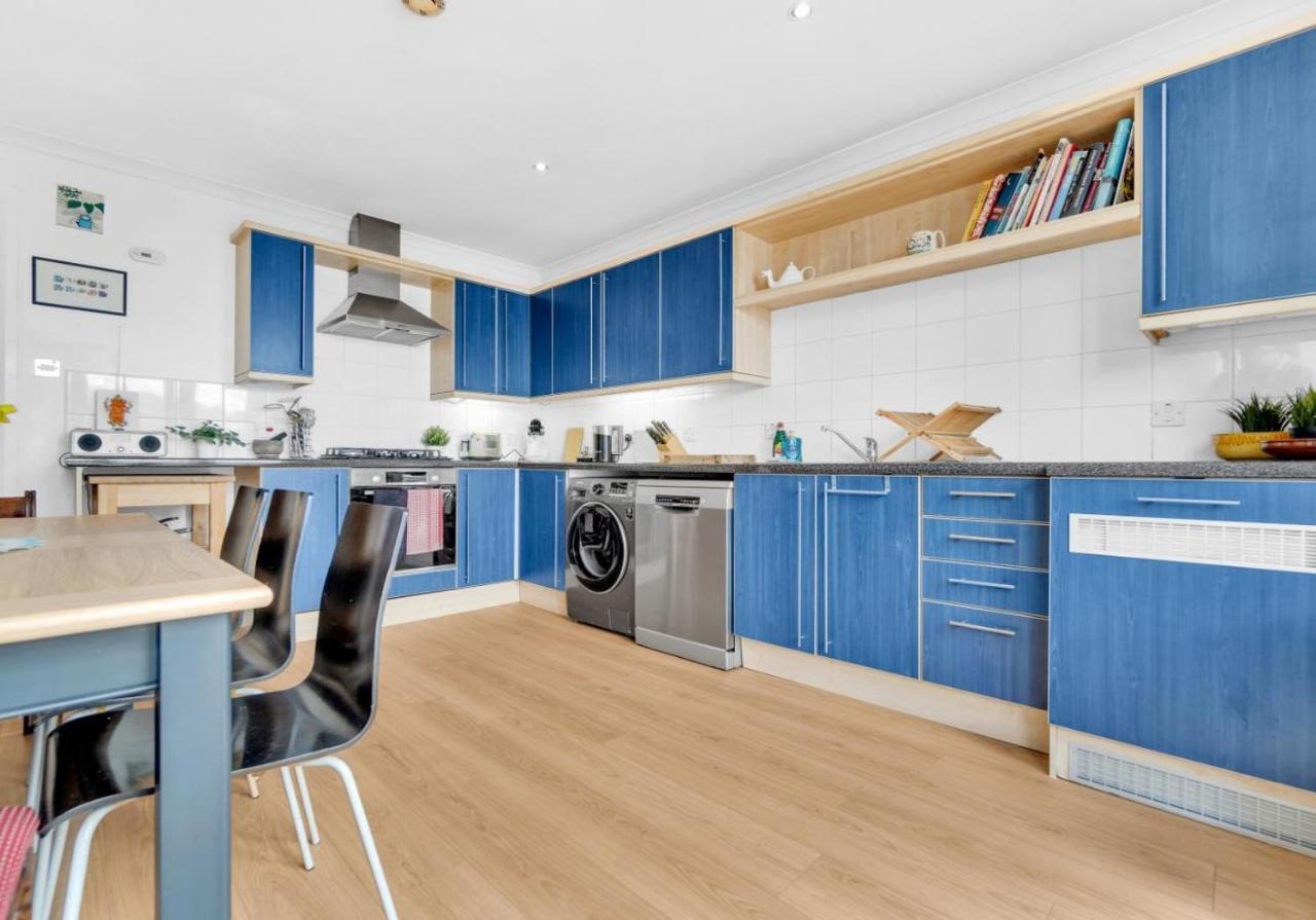 브라이턴 Golden Sunset House With Free Parking By My Getaways 빌라 외부 사진